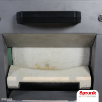 SPR00038-3-Puntbroodmachine-MM100-2.png Op 't Root puntbroodmachine, type MM100