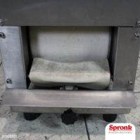 Op 't Root puntbroodmachine