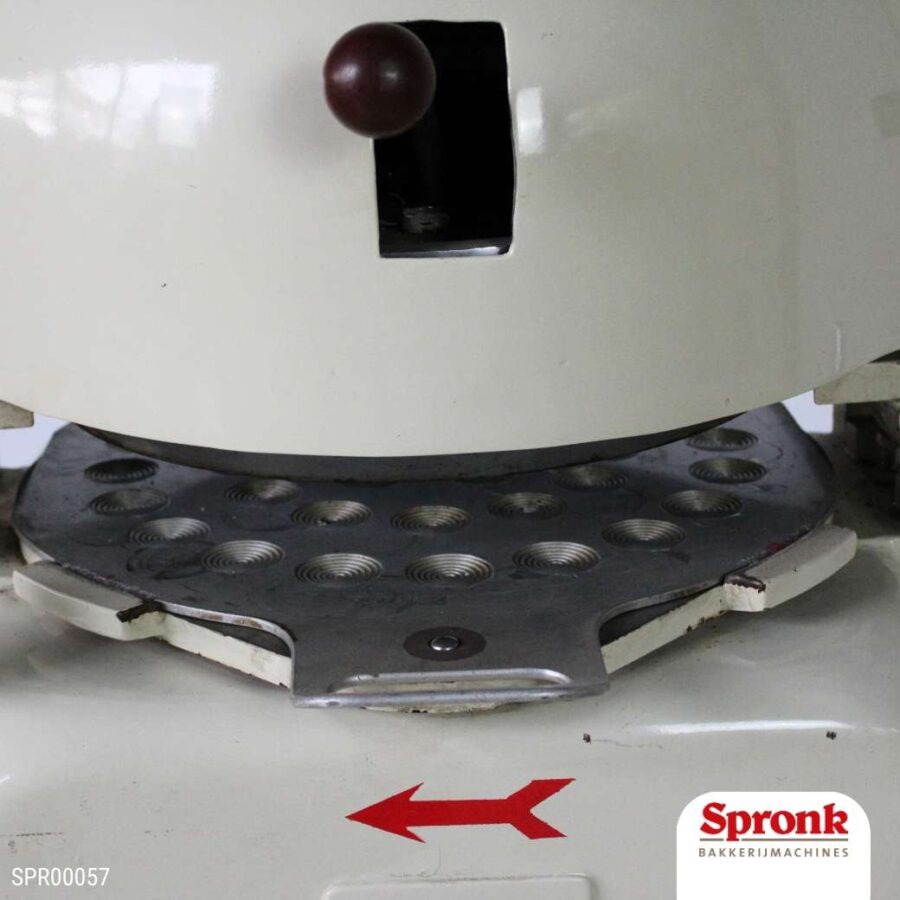 Import Verdeel- en opbolmachine, type half automaat