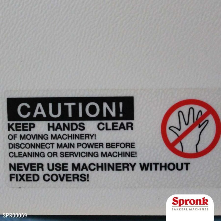 Verdeel- en opbolmachine, Erica Record-type halfautomaat