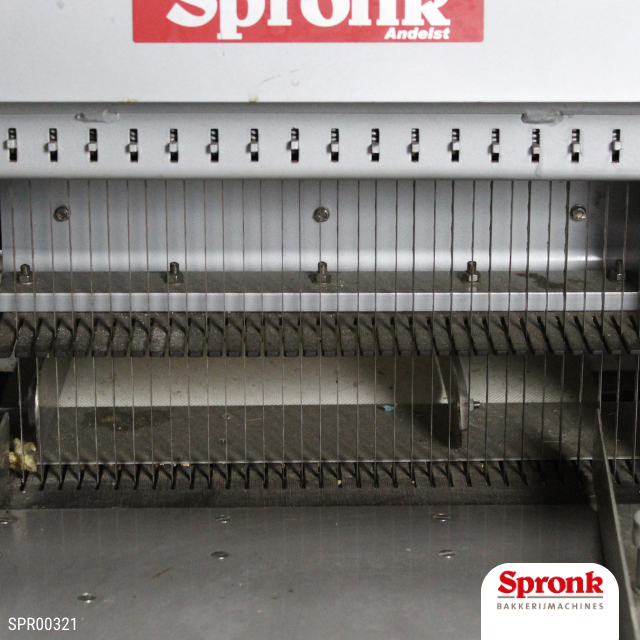 Broodsnijmachine met bandaanvoer-type 11 mm