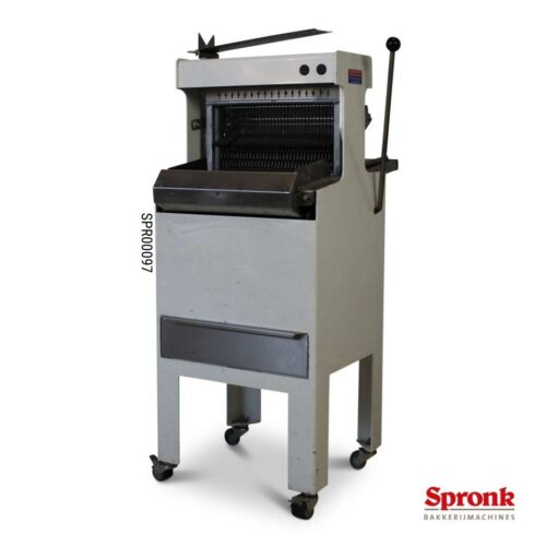 SPR00097-website Broodsnijmachine, Famaloy-type 11 mm