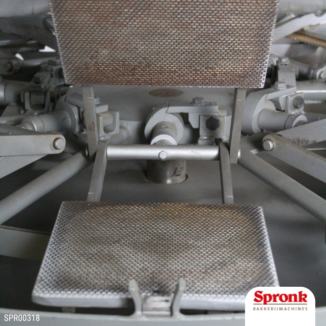 SPR00318-2-Stroopwafelmachine-productielijn Stroopwafelmachine/productielijn