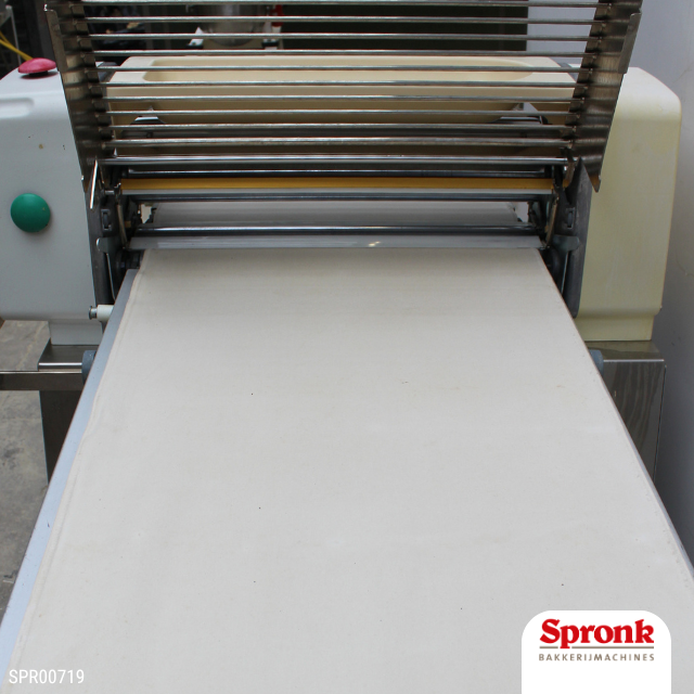 SPR00719-5-Uitrolmachine Uitrolmachine, Seewer Rondo-type Ecostar computergestuurd