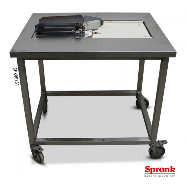 SPR00751-1-Zakkenblaasapparaat Zakkenblaasapparaat geïntegreerd in werktafel